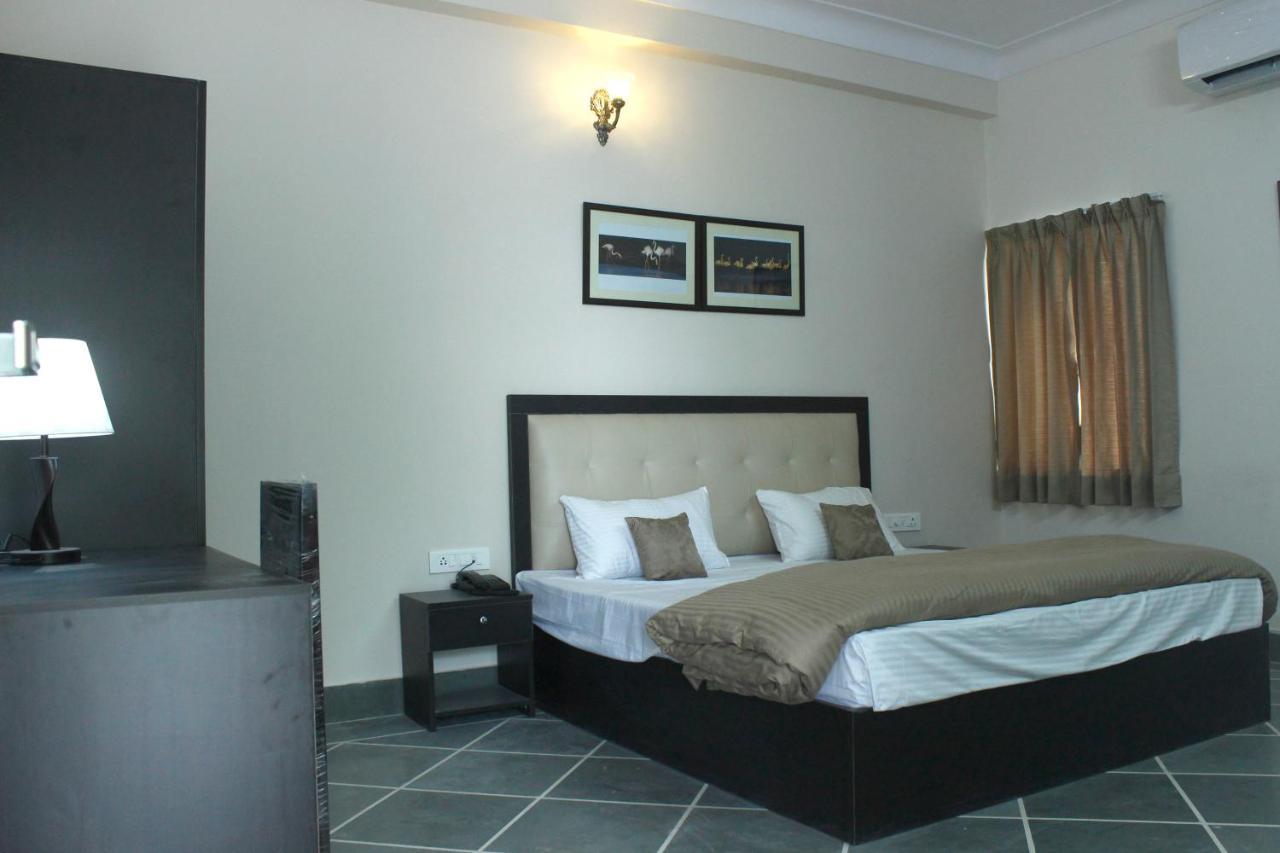 Mimosa Udaipur Bed & Breakfast Exterior photo