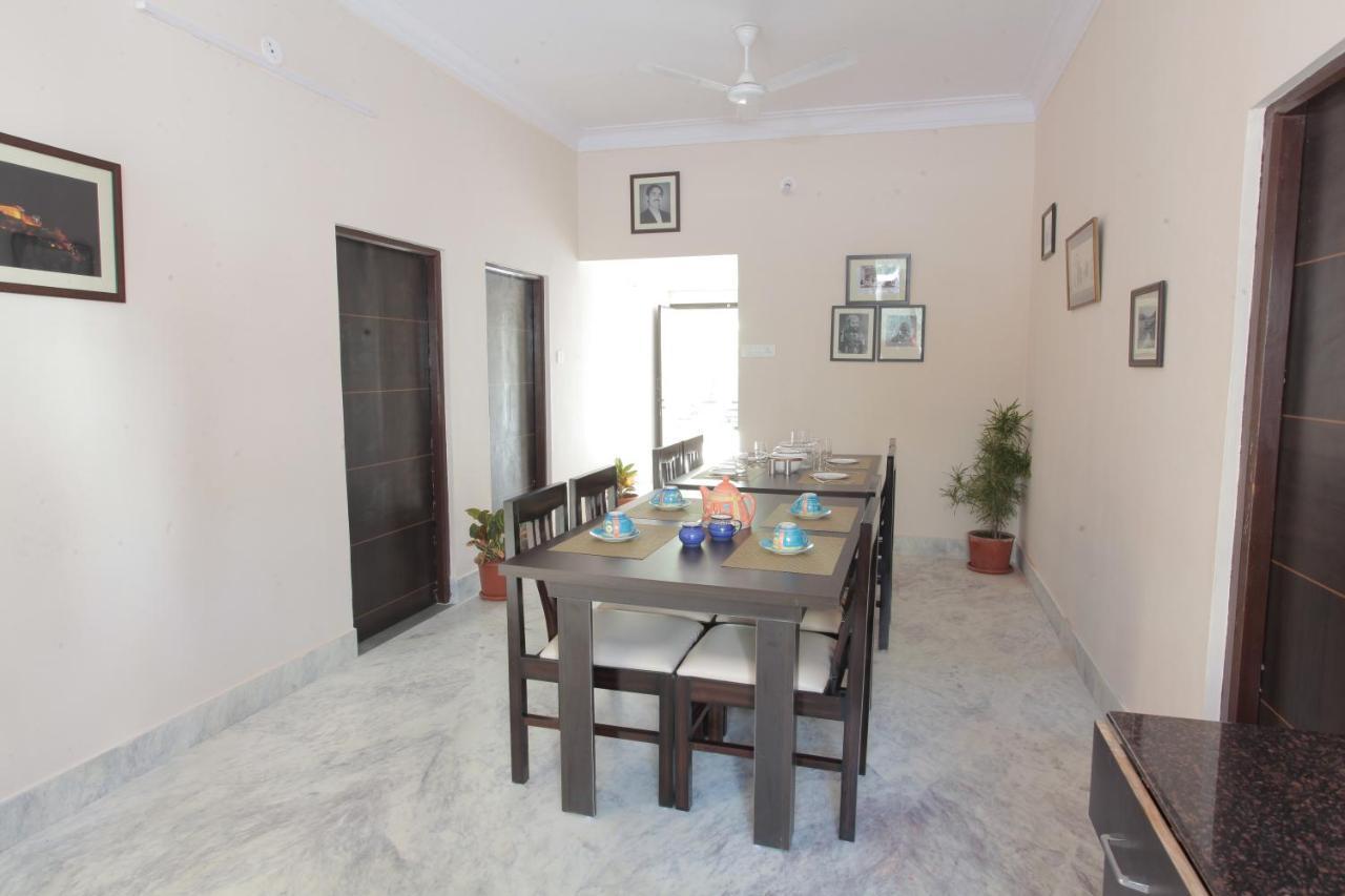 Mimosa Udaipur Bed & Breakfast Exterior photo
